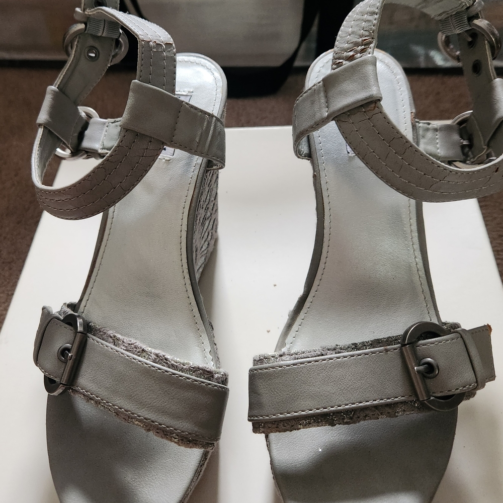 Not Rated Gray Wedge Sandals with Modern Design